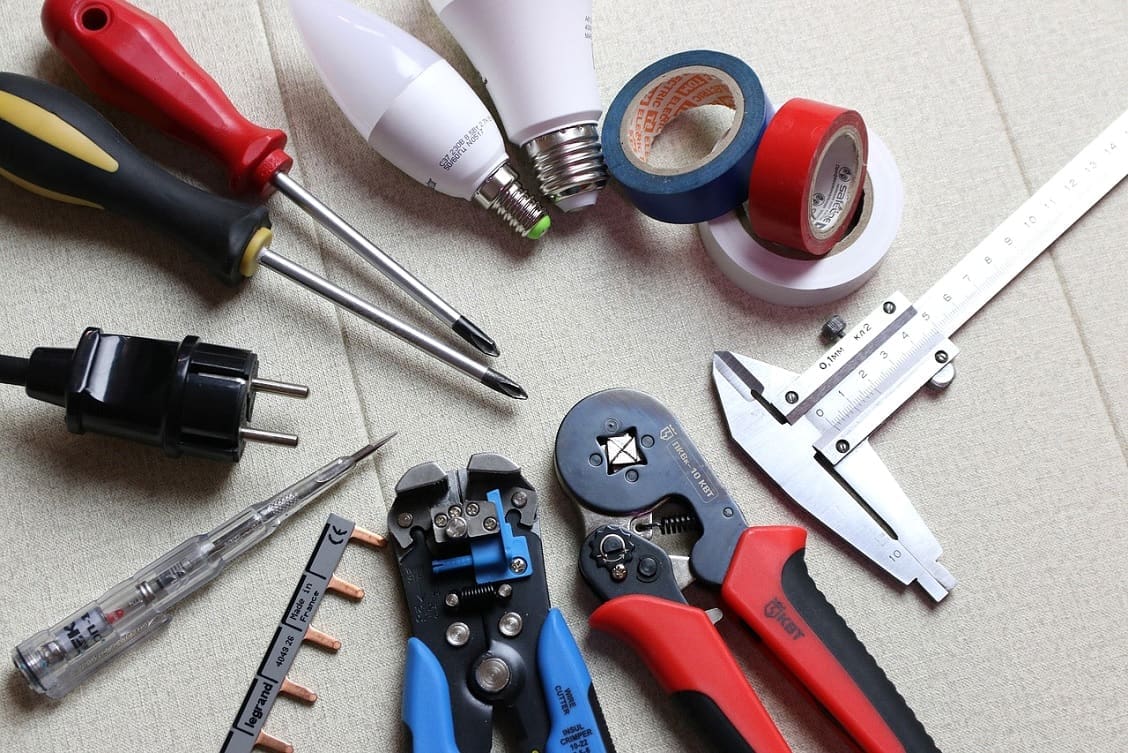Commercial Electrician Services Commercial Electrician Services