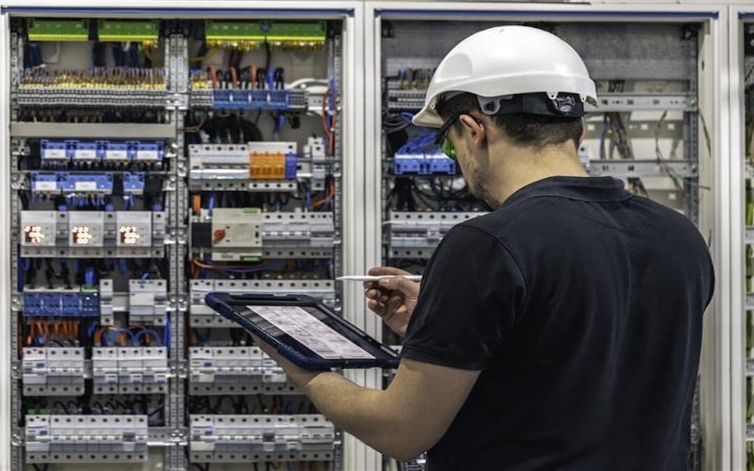 10 Tips for Choosing the Right Commercial Electrician