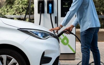 Electric Vehicle Charging Safety Rules: Do’s & Don’ts